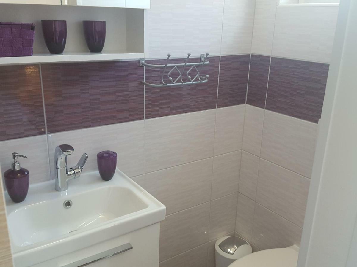 Apartmani Slavica Rab Town Eksteriør billede