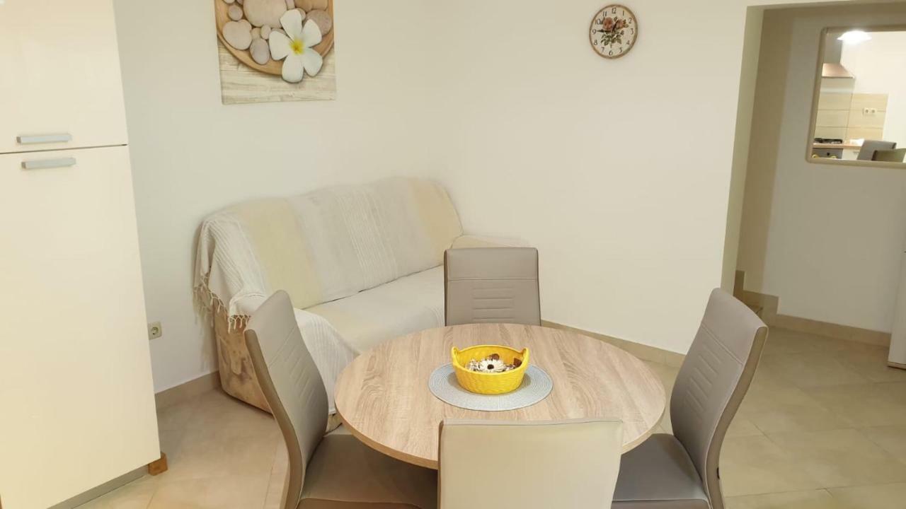 Apartmani Slavica Rab Town Eksteriør billede