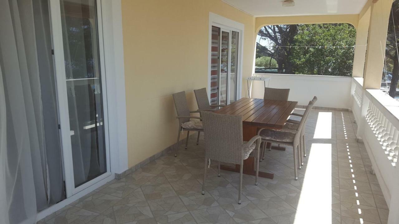 Apartmani Slavica Rab Town Eksteriør billede