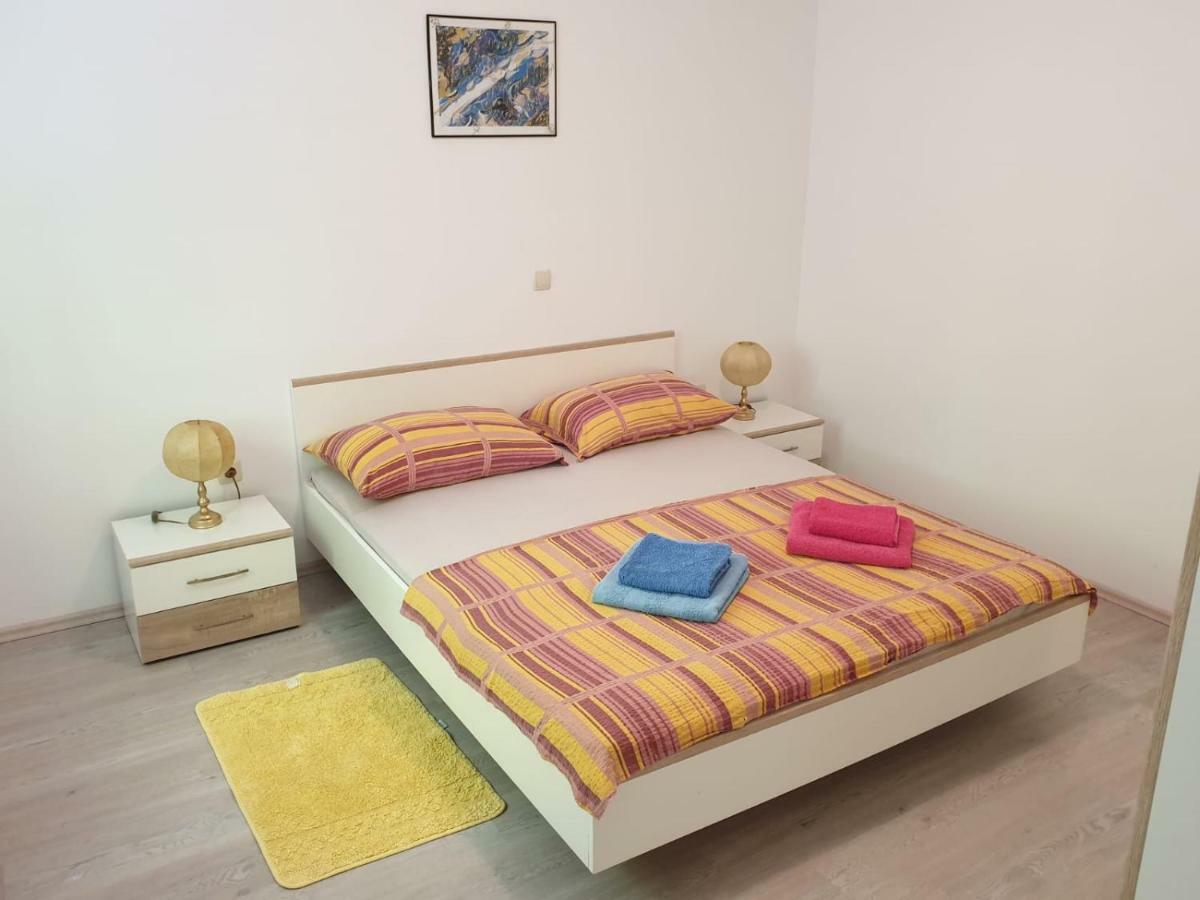 Apartmani Slavica Rab Town Eksteriør billede
